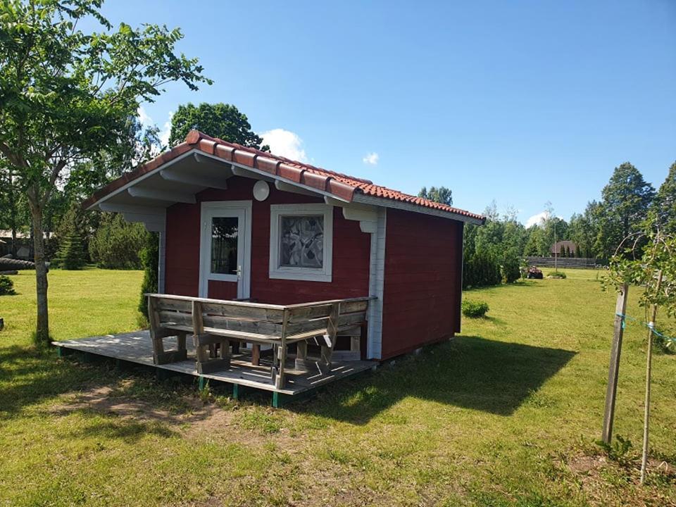 ホテル Paeevatalu Camping Vilusi エクステリア 写真