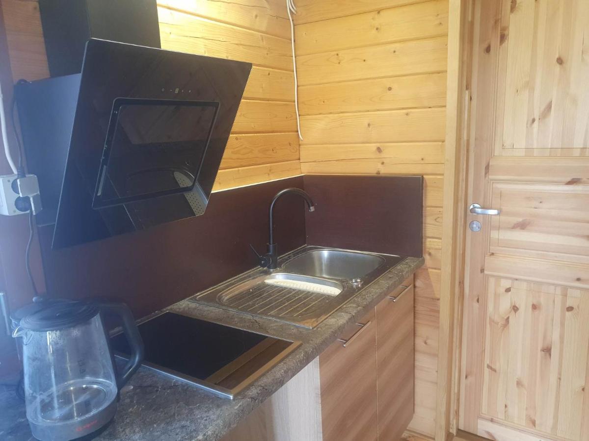 ホテル Paeevatalu Camping Vilusi エクステリア 写真
